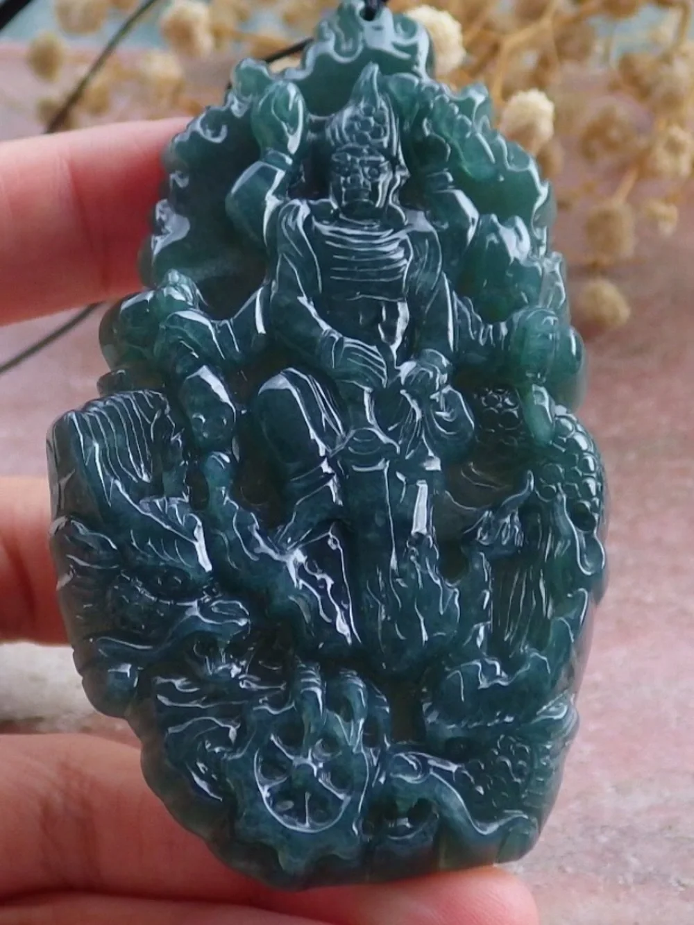 Exquisite carved jadeite jade green certificate guanyin kwan yin dragon pendant